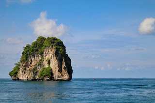 phi-phi-islands-2785741_640.jpg