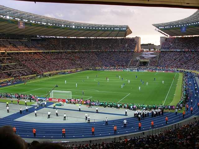 football-stadium-227561_640.jpg
