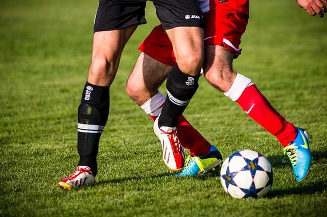 soccer-606235_640.jpg