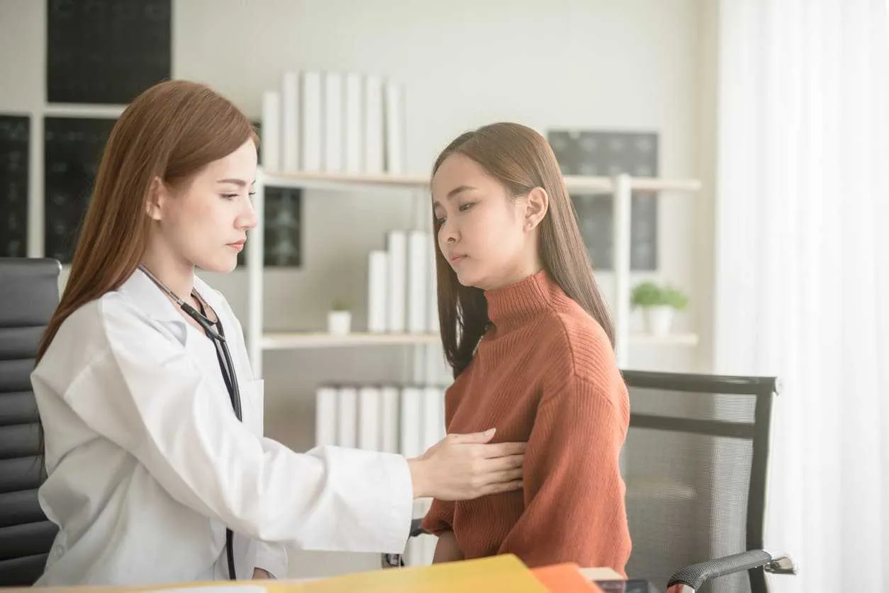 what-age-to-getting-cancer-insurance.webp