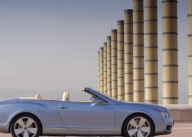 Amazing Cars Wallpapers Full HD 32