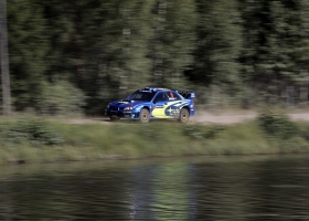 SUBARU ALL WHELLS  DRIVE RACINGS 6