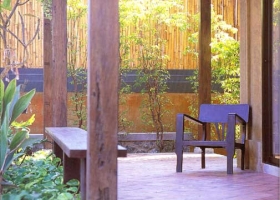 จัดที่ในสวน