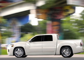 Mitsubishi Raider Wallpapers