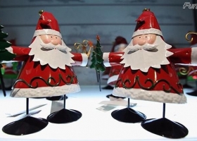 Creative Christmas Wallpapers For Your Desktop